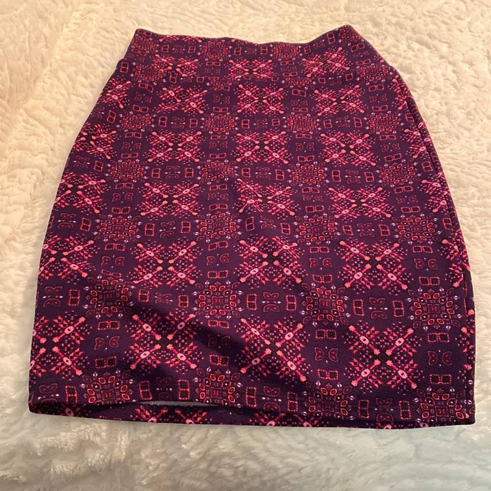 LulaRoe Cassie skirt size M
